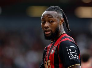 英媒：塞梅尼奥的合同中包含解约金条款，伯恩茅斯估价超7500万镑