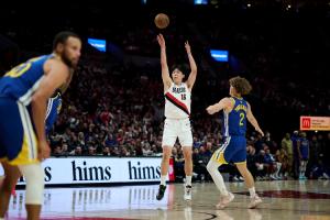 苏群：杨瀚森在第一个轮换组 预测他场均7-8分&篮板球好的话6-7个