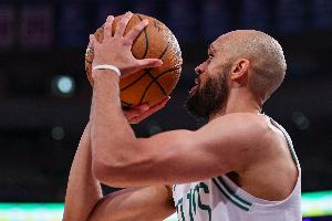 怀特谈收官战：想尽可能去冲在疲劳状态下投篮 模拟常规赛的对抗