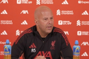 斯洛特：曼联的开局比积分榜显示的更好；我们三连败的分差都很小