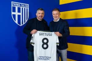 意大利主帅加图索造访帕尔马训练中心，意甲俱乐部巡访迎来第13站