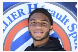 队报：蒙彼利埃15岁中锋默格南升入U19梯队，阿森纳巴萨密切关注