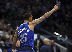 克莱：PJ-华盛顿有全明星潜力 他将成为更好的攻防一体的球员