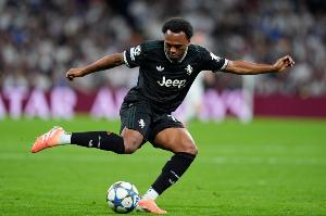 迪卡尼奥：奥蓬达花了太长时间才起脚，最终的射门也显得过于胆怯