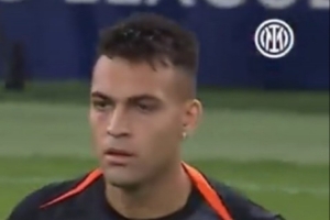 国米官方：哪里需要他哪里就有他，劳塔罗是对阵圣吉罗斯队内最佳