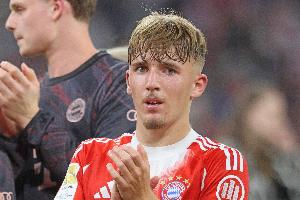 生于2008年！轰入世界波，拜仁小将卡尔首次先发便斩获欧冠处子球