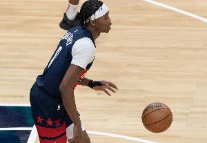 后劲不足！库利巴利12中6拿到16分8板3帽 下半场仅4分