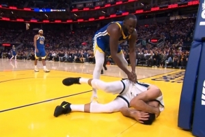 追梦怒喷阿尔达马：你个软蛋！小丑！你只会躺地上打滚像死了一样