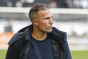 范佩西：弗格森的管理技巧能让所有人满意，温格是我的足球之父