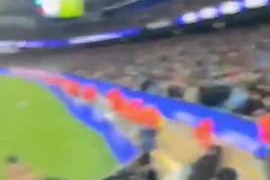 贝林嫂！贝林厄姆女友大秀性感身材，不得不说真好看😍