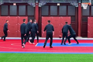 斯洛特：维尔茨目前在利物浦运气不佳，给他一点时间！