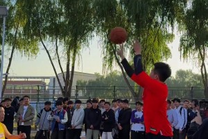 500万？办一场NBA中国赛到底需多少刀了 且听杨毅娓娓道来