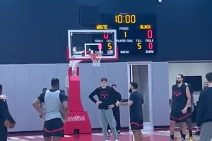 杜兰特被问：你是否也有“离开库里我必须得再多一冠”的心气？