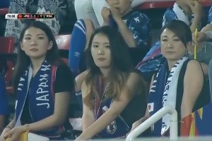 名场面！当年网上疯传的日本母女球迷