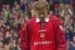 这也太猛了吧！索默这极限三连扑，是把对手看成拜仁了吗？