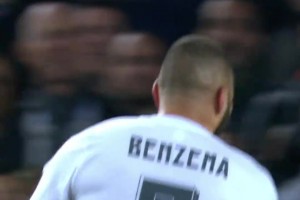 😱太不可思议了！廷贝尔就像定海神针一样接住了这个神奇的传球